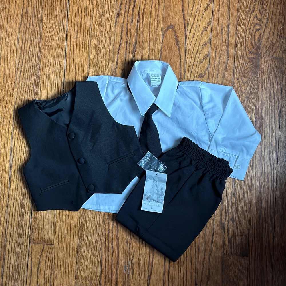 Size 2T boys 4-piece formal set